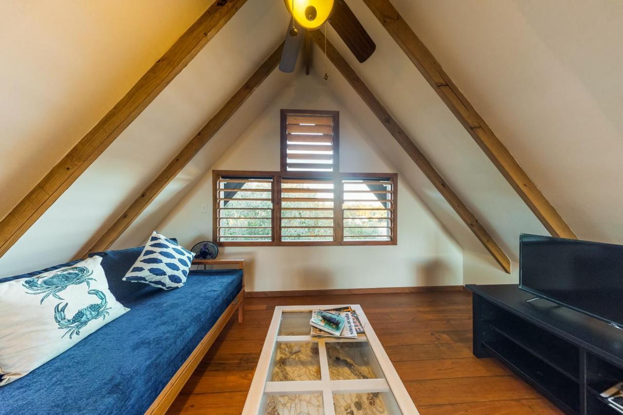Inn The Trees Cabanas Placencia 외부 사진