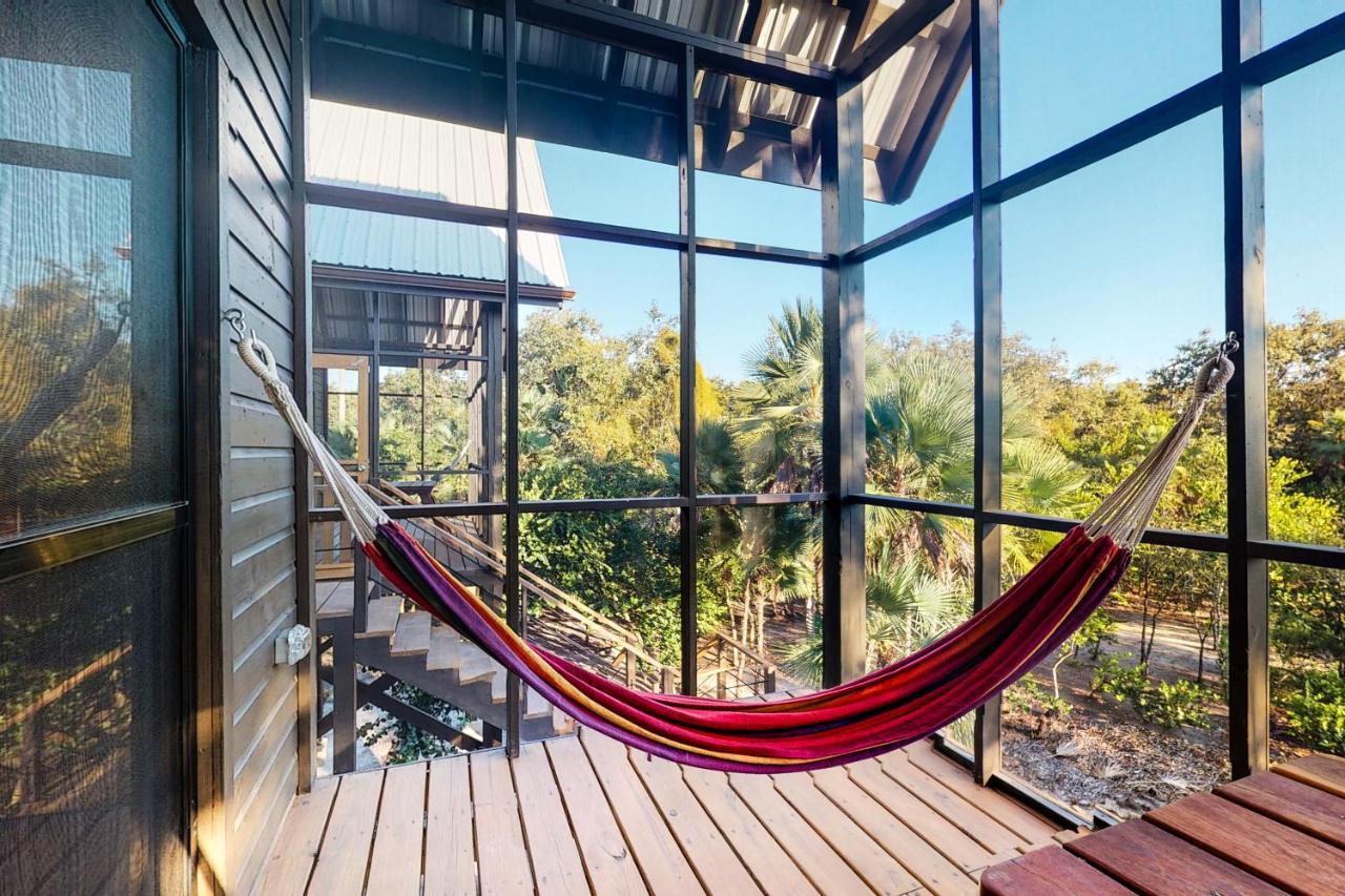 Inn The Trees Cabanas Placencia 외부 사진